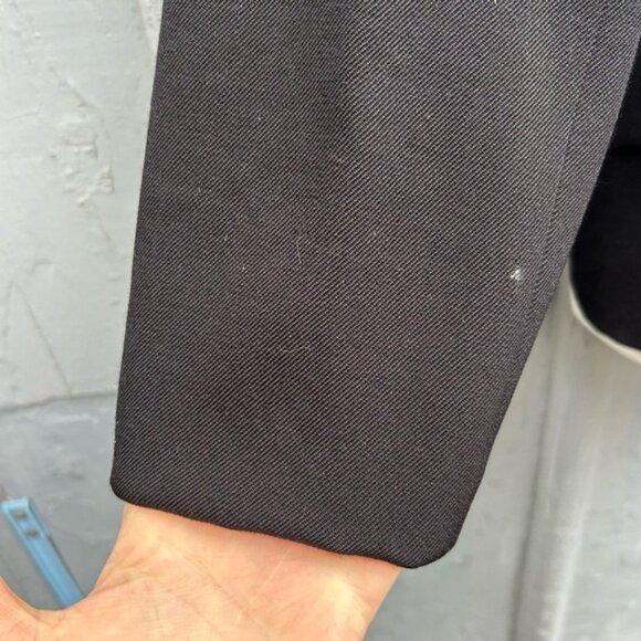 Donna Karen Vintage Wool Blazer, size 10 - Picture 9 of 10